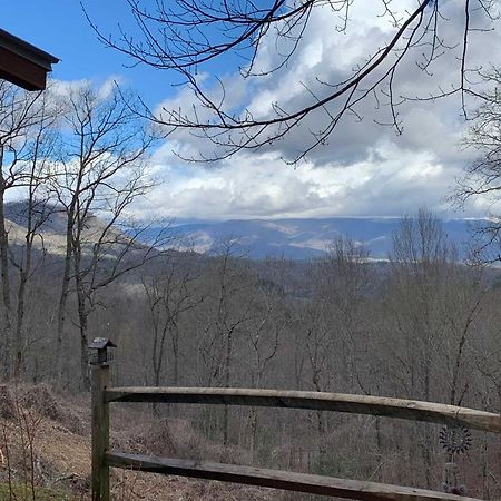 Cozy Cabin With Hot Tub And Smoky Mountain Views! Villa Bryson City Esterno foto