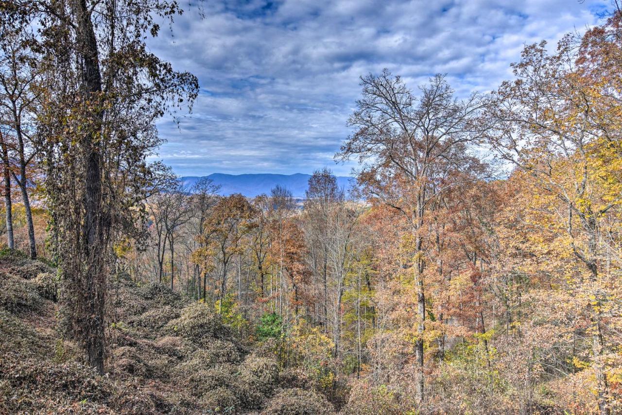 Cozy Cabin With Hot Tub And Smoky Mountain Views! Villa Bryson City Esterno foto