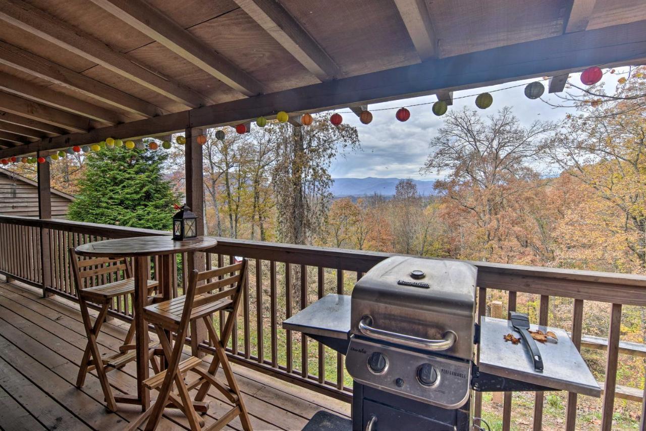 Cozy Cabin With Hot Tub And Smoky Mountain Views! Villa Bryson City Esterno foto